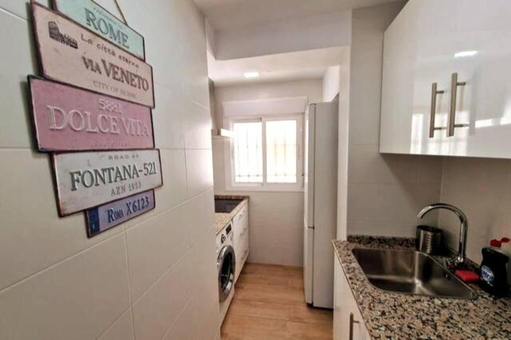 Moderno Apartamento Sevilla Zona Nervion. Wifi/Ac Kültér fotó
